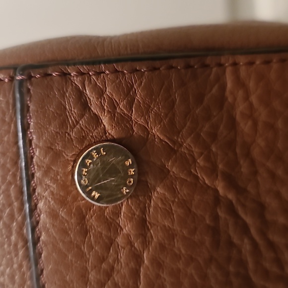 47. Michael Kors Astrid Handbag - Picture 8 of 15